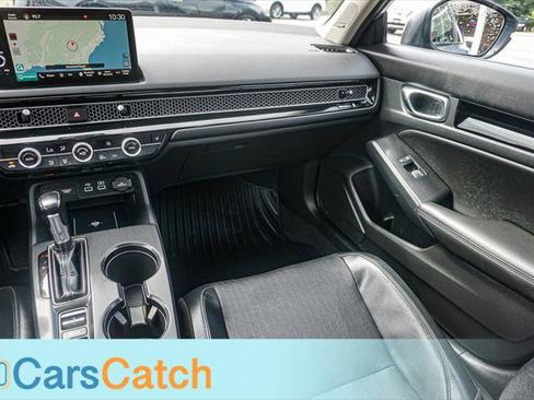 Used 2022 Honda Civic Touring image 27