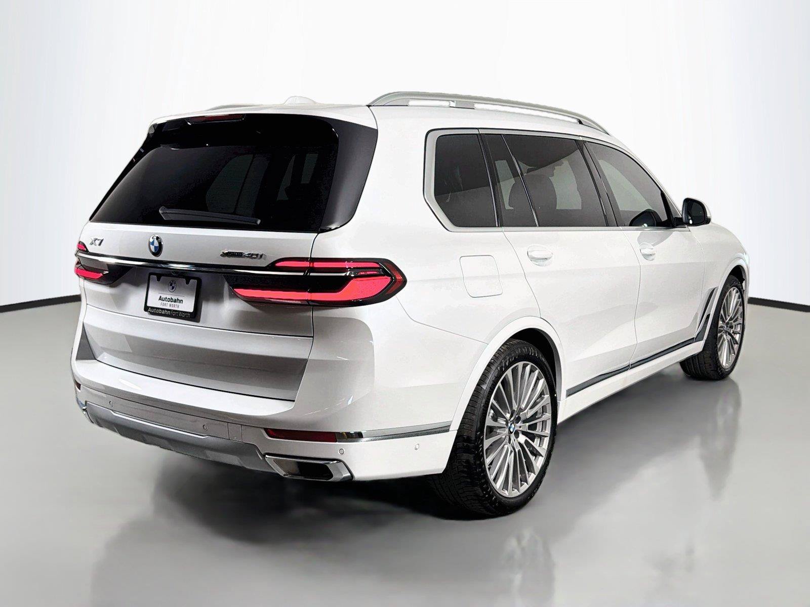 New 2027 BMW X7 xDrive40i w/ Executive Package AWD/4WD image 5