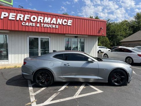 Used 2023 Chevrolet Camaro LT RWD image 3