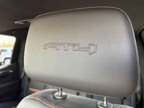 Used 2024 GMC Sierra 1500 AT4 w/ Technology Package image 22
