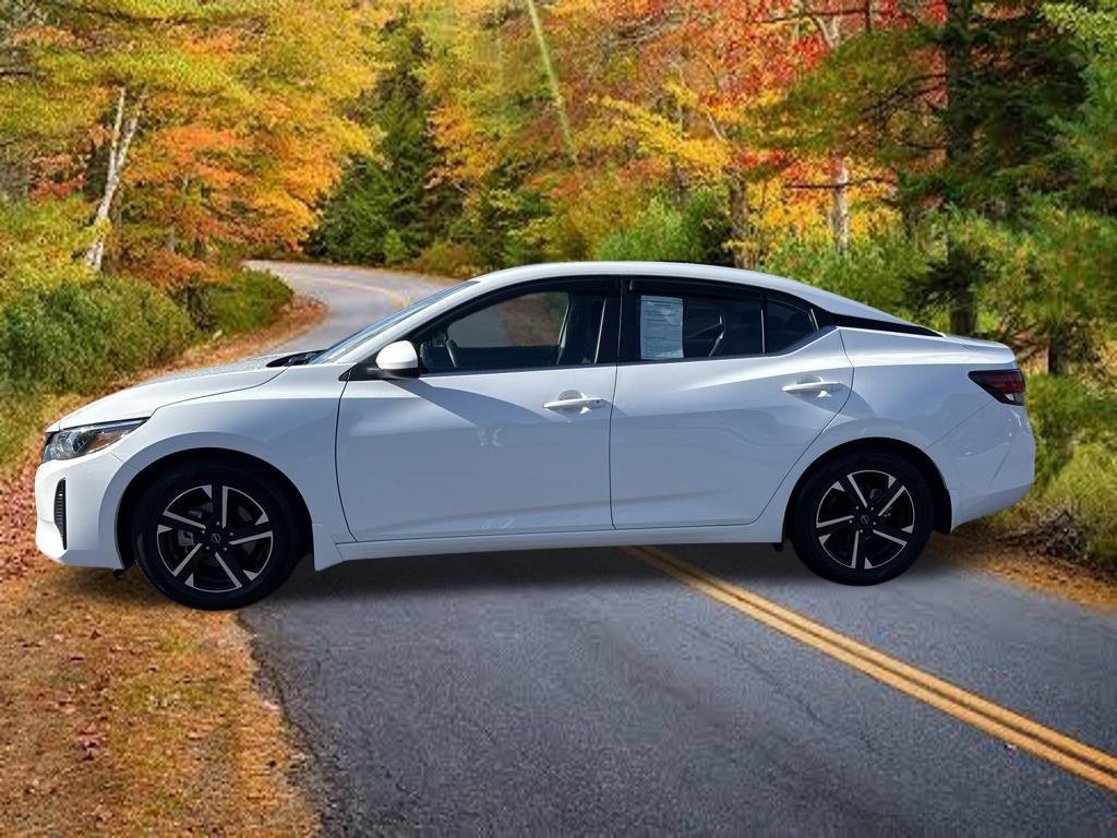 Used 2024 Nissan Sentra SV FWD image 7