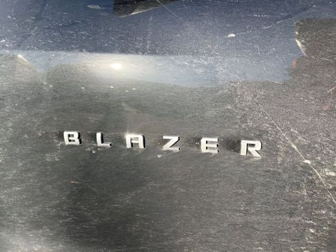 Used 2025 Chevrolet Blazer LT image 13