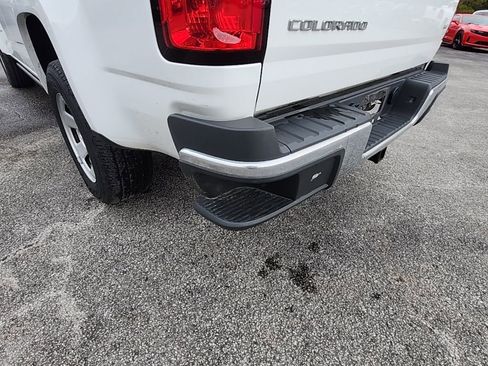 Used 2021 Chevrolet Colorado W/T w/ WT Convenience Package image 14