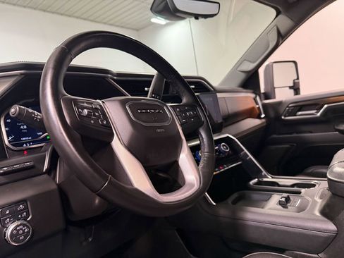 Used 2024 GMC Sierra 3500 Denali w/ Denali Reserve Package image 73