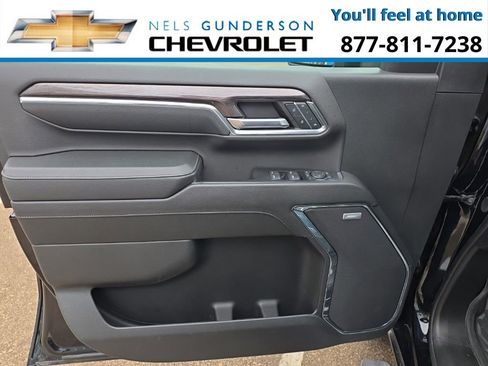 Used 2024 Chevrolet Silverado 3500 LTZ w/ LTZ Premium Package image 18