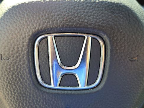 Used 2025 Honda CR-V Sport-L image 30