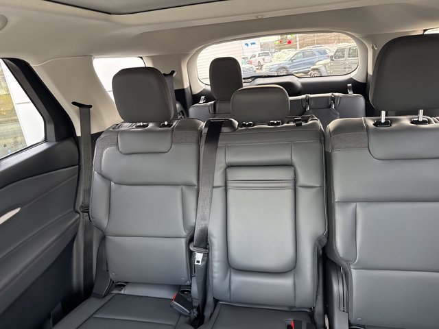 New 2026 Ford Explorer Active w/ Active Comfort Package AWD/4WD image 26