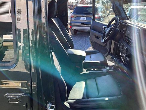 Used 2024 Jeep Wrangler High Altitude image 7