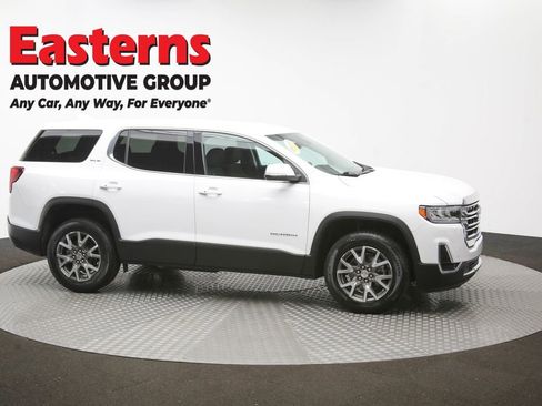 Used 2022 GMC Acadia SLE image 48