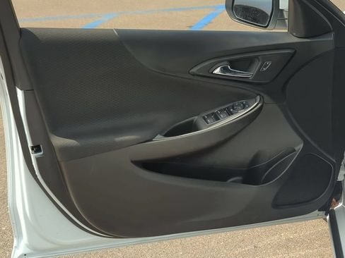 Used 2023 Chevrolet Malibu LT FWD image 21