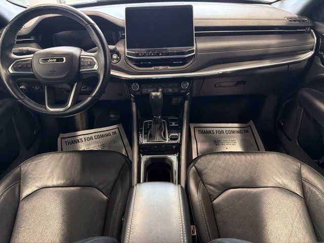 Used 2022 Jeep Compass High Altitude AWD/4WD image 17