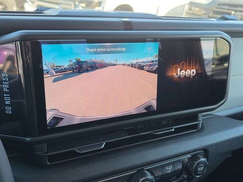 New 2026 Jeep Gladiator Sport image 16