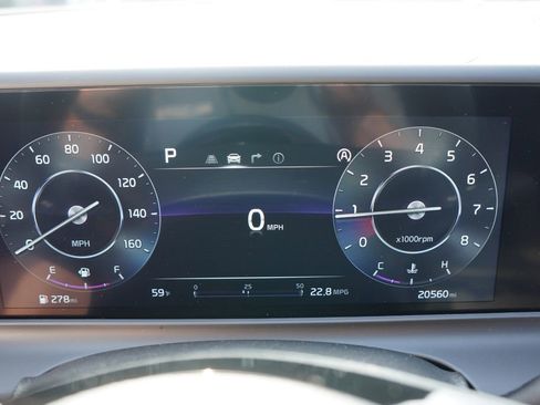 Certified 2024 Kia Seltos EX image 33