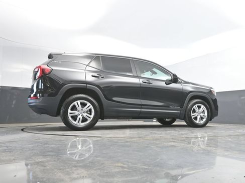 Used 2024 GMC Terrain SLE AWD/4WD image 40