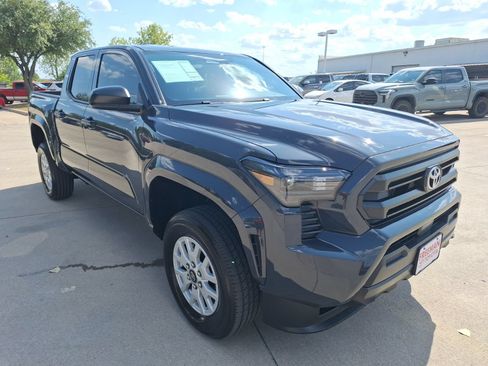 Used 2026 Toyota Tacoma SR AWD/4WD image 8