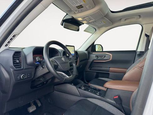 Certified 2022 Ford Bronco Sport Outer Banks w/ Tech Package image 9