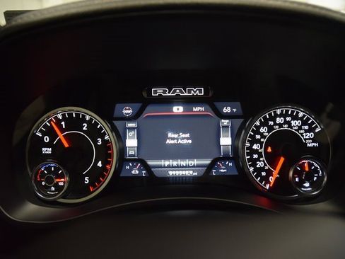 Used 2024 RAM 2500 Laramie w/ Night Edition image 49