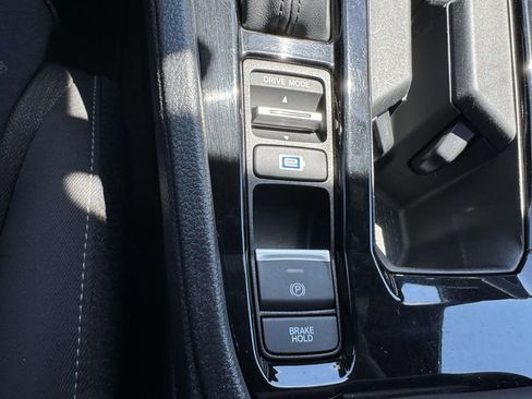 Used 2023 Honda Accord Sport image 24