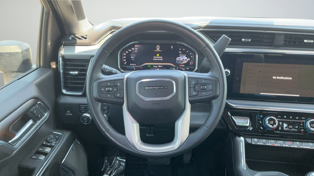 Used 2024 GMC Sierra 2500 Denali w/ Denali Reserve Package AWD/4WD image 9