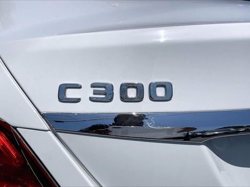 Used 2017 Mercedes-Benz C 300 Sedan image 8