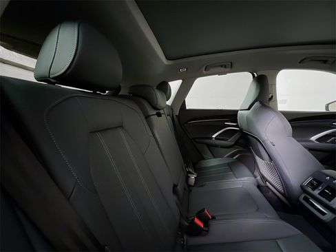 New 2025 Audi Q5 2.0T Premium Plus image 27