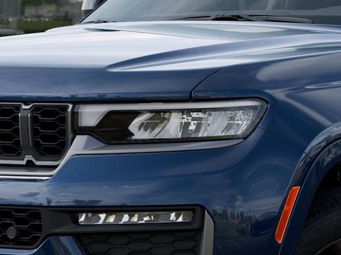 New 2026 Jeep Grand Cherokee Limited AWD/4WD image 22