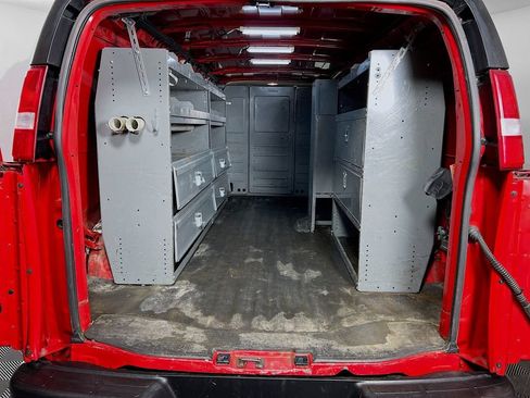 Used 2022 GMC Savana 3500 Extended w/ Driver Convenience Package RWD image 22