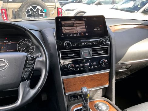 Used 2023 Nissan Armada SL w/ Captain's Chairs Package RWD image 15