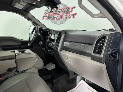 Used 2022 Ford F350 XL w/ STX Appearance Package AWD/4WD image 12