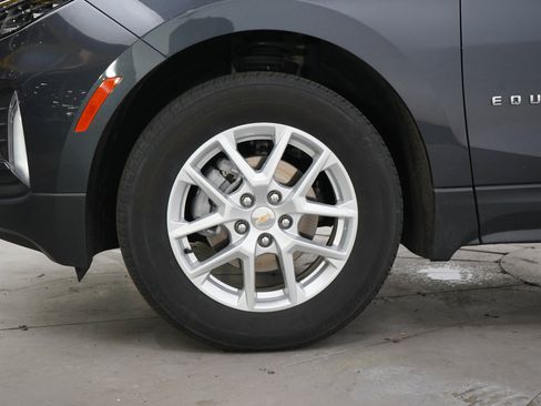 Used 2023 Chevrolet Equinox LT AWD/4WD image 30