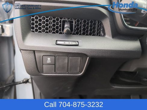 Used 2025 Honda CR-V EX image 26