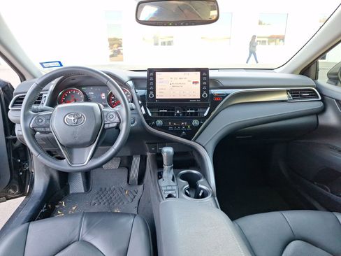 Used 2023 Toyota Camry XSE image 18