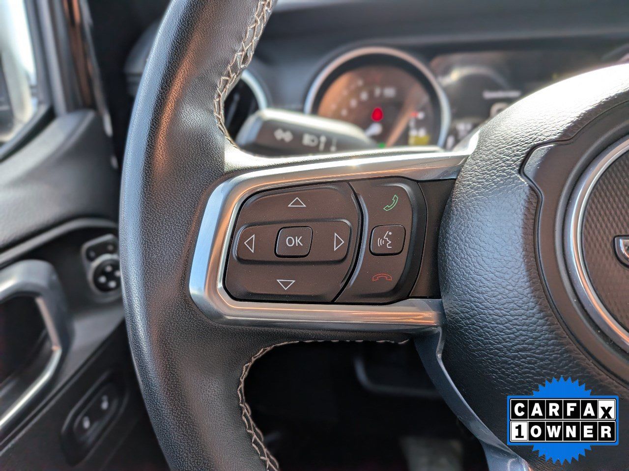 Used 2023 Jeep Wrangler Unlimited Sahara AWD/4WD image 26