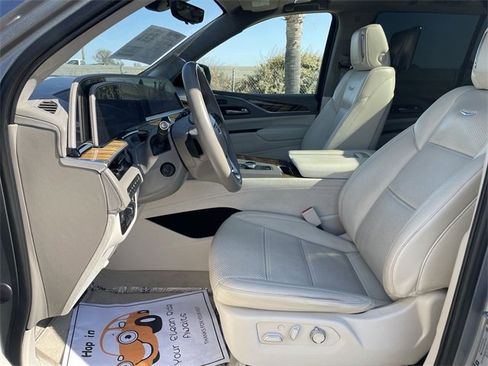 Used 2021 Cadillac Escalade Sport Platinum image 19
