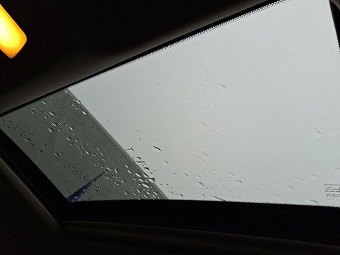 Used 2017 INFINITI QX50 AWD w/ Premium Plus Package image 14