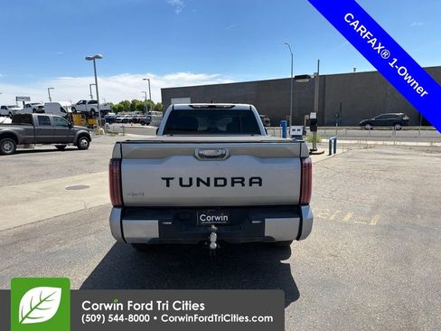 Used 2024 Toyota Tundra Limited AWD/4WD image 8