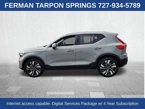 Certified 2024 Volvo XC40 B5 Plus image 7