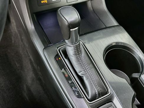 Used 2022 Honda Civic EX image 24