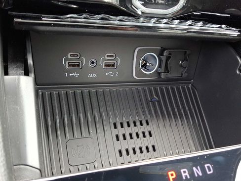New 2026 Jeep Grand Cherokee Limited AWD/4WD image 16
