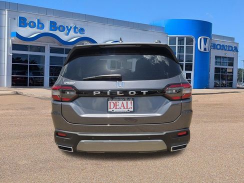Used 2026 Honda Pilot EX-L image 6