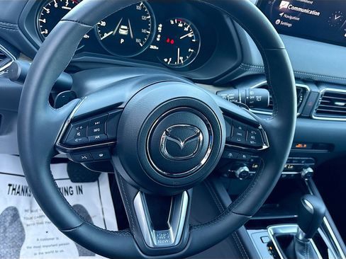 Certified 2025 MAZDA CX-5 Signature image 12