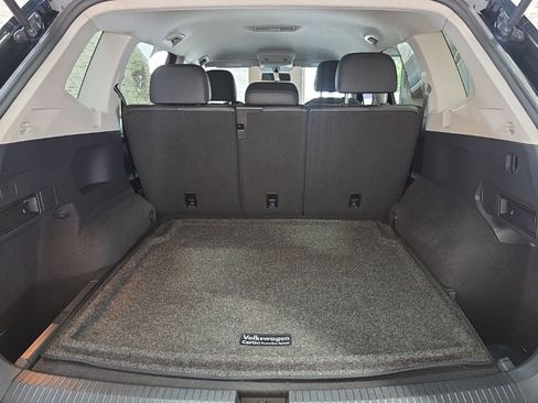 Used 2019 Volkswagen Tiguan SE AWD/4WD image 12