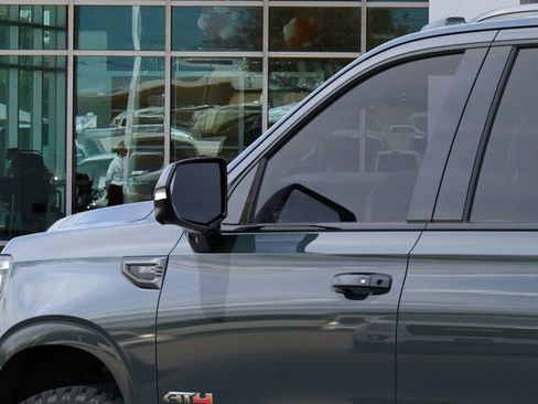 New 2026 GMC Yukon XL AT4 AWD/4WD image 12