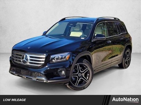 Certified 2026 Mercedes-Benz GLB 250 image 1