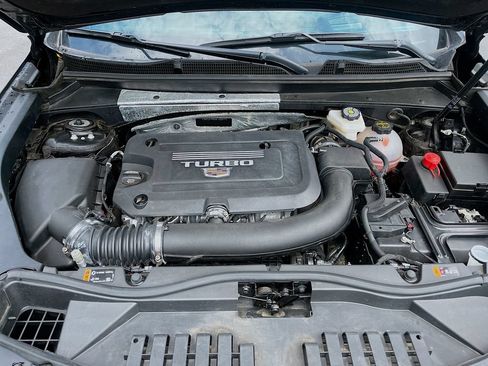 Used 2025 Cadillac XT4 Sport AWD/4WD image 31