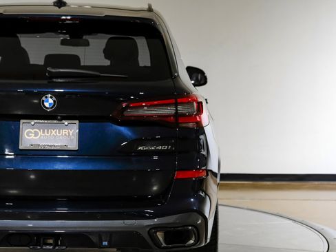 Used 2023 BMW X5 xDrive40i w/ M Sport Package image 52