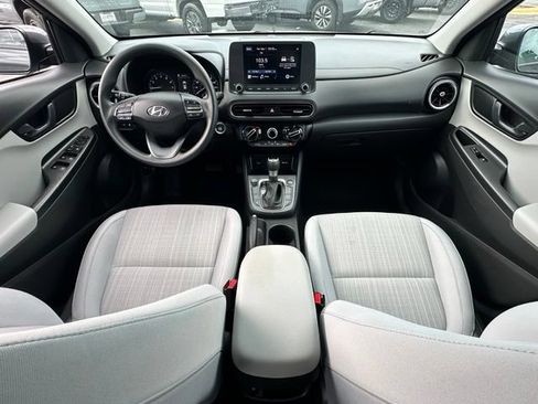 Used 2023 Hyundai Kona SEL AWD/4WD image 28