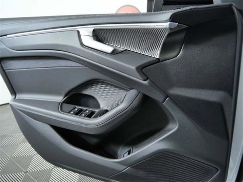 New 2026 Audi A6 Prestige image 25