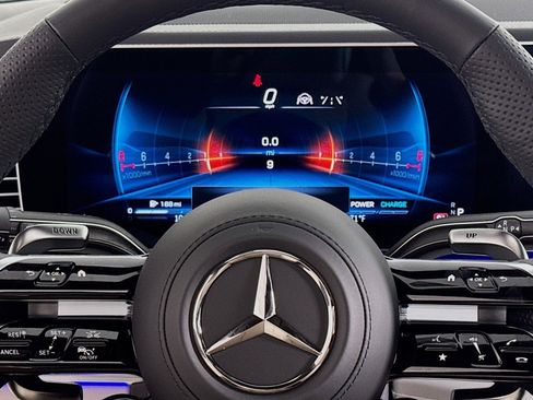 New 2026 Mercedes-Benz GLS 63 AMG 4MATIC image 19