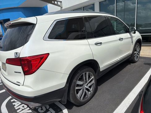 Used 2016 Honda Pilot Touring image 6